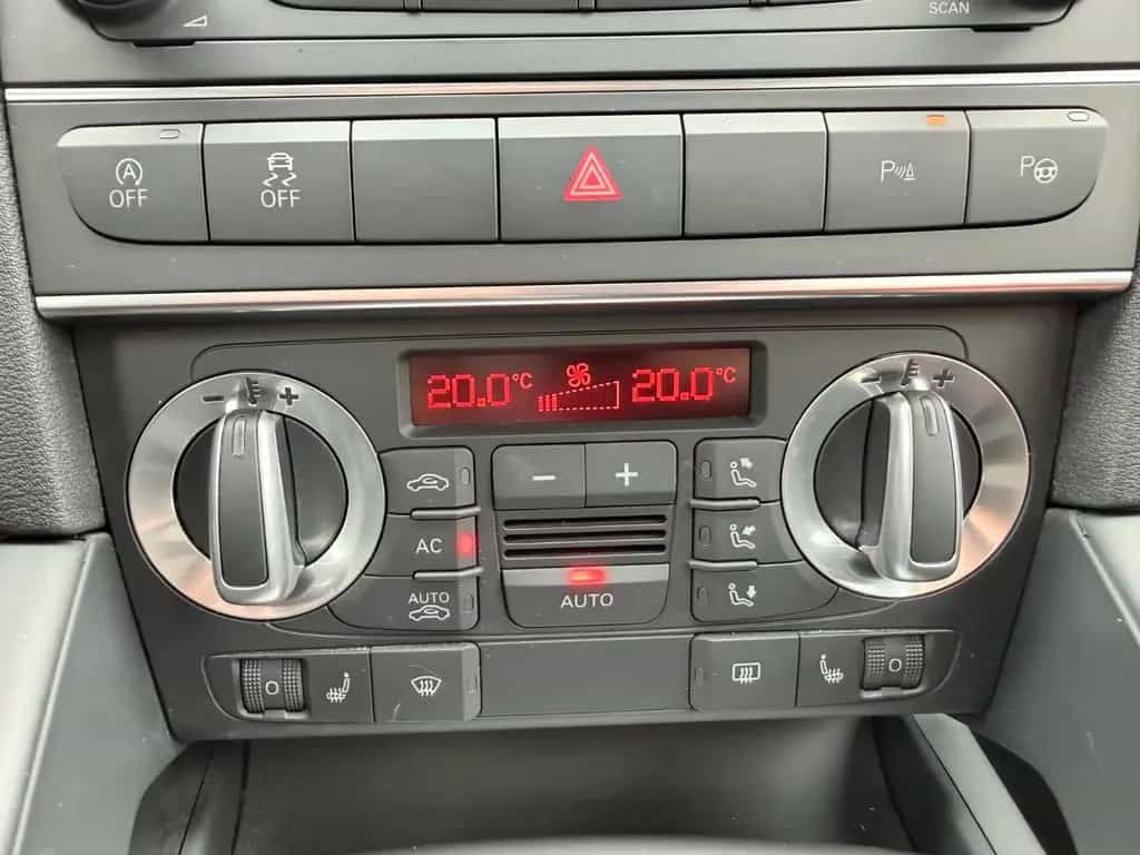 Audi A3 Sportback 1.4 TFSI | Leder | Sevice History 10/2010-photo-27