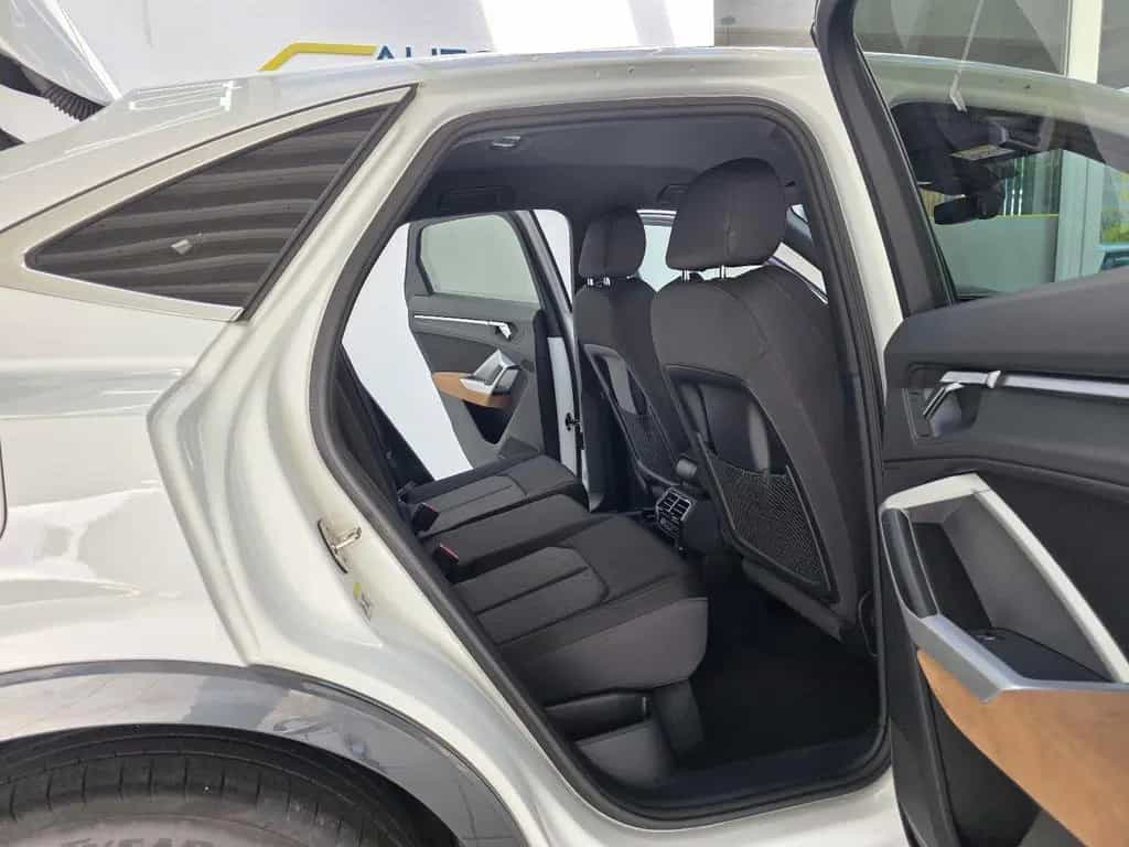 Audi Q3 Sportback 40 TFSI quattro S Line Ambiente 08/2021-photo-16