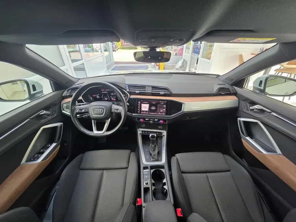 Audi Q3 Sportback 40 TFSI quattro S Line Ambiente 08/2021-photo-19