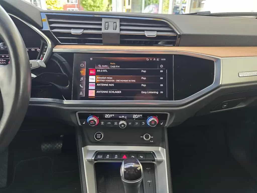 Audi Q3 Sportback 40 TFSI quattro S Line Ambiente 08/2021-photo-26