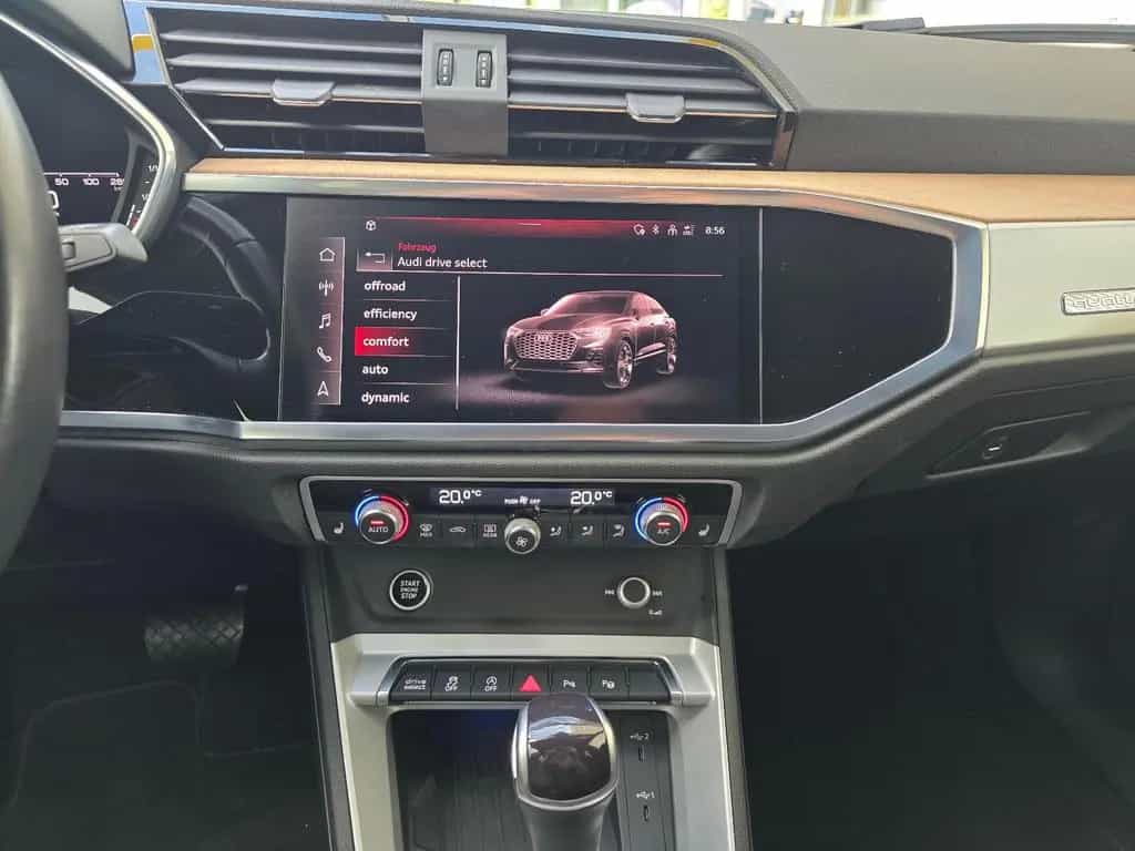 Audi Q3 Sportback 40 TFSI quattro S Line Ambiente 08/2021-photo-32
