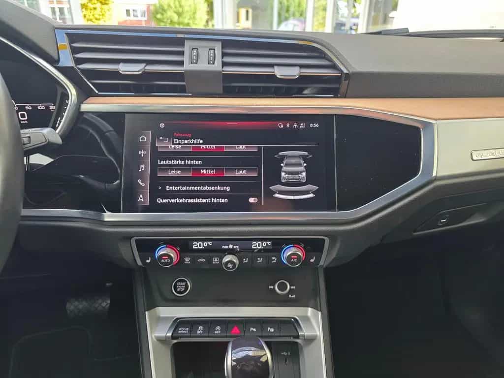 Audi Q3 Sportback 40 TFSI quattro S Line Ambiente 08/2021-photo-36