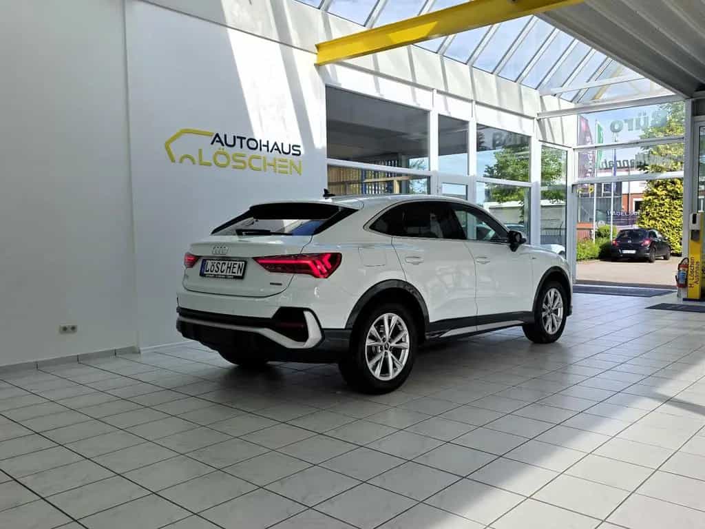 Audi Q3 Sportback 40 TFSI quattro S Line Ambiente 08/2021-photo-7