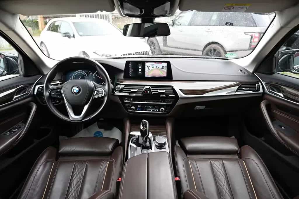 BMW 520 d xDrive Luxury Line 1.Hd*SOFT*HUD*VIRTUAL* 06/2019-photo-4