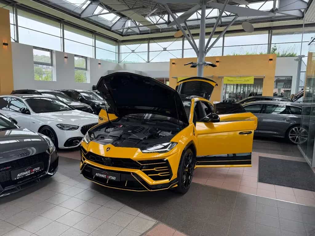 Lamborghini Urus Carbon Q-Citura Pano B&O HUD Ambiente 23" 07/2022-photo-1