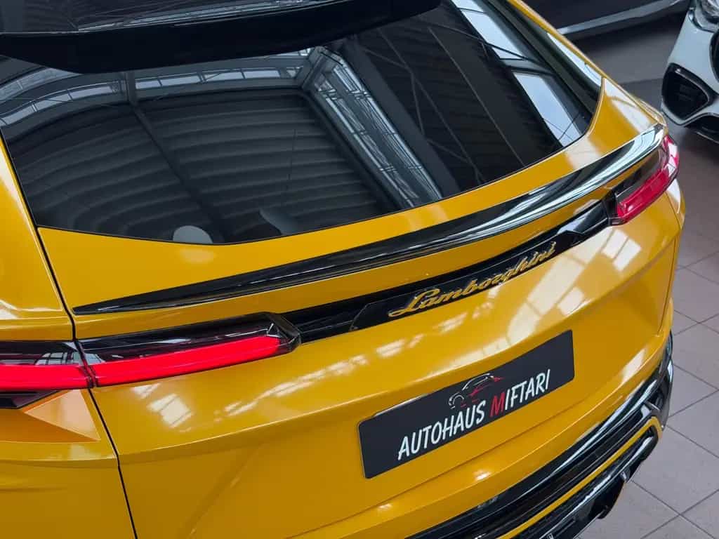 Lamborghini Urus Carbon Q-Citura Pano B&O HUD Ambiente 23" 07/2022-photo-17