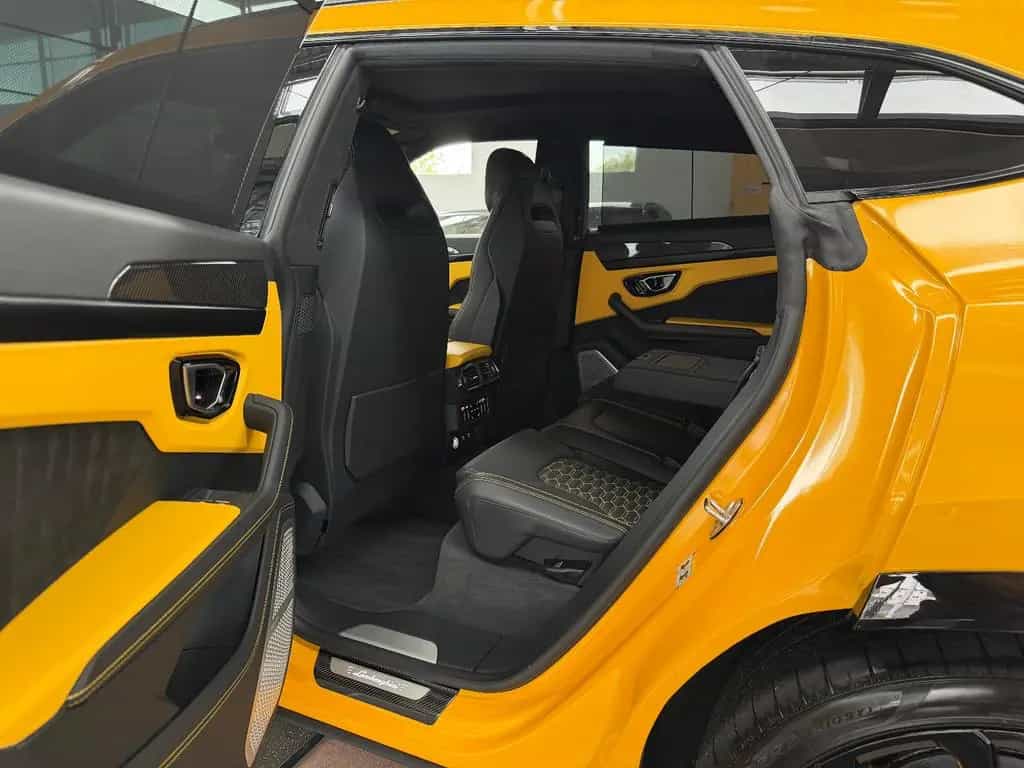 Lamborghini Urus Carbon Q-Citura Pano B&O HUD Ambiente 23" 07/2022-photo-25