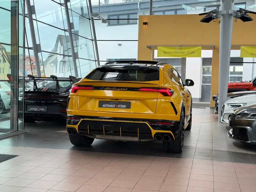 Lamborghini Urus Carbon Q-Citura Pano B&O HUD Ambiente 23" 07/2022-photo-3