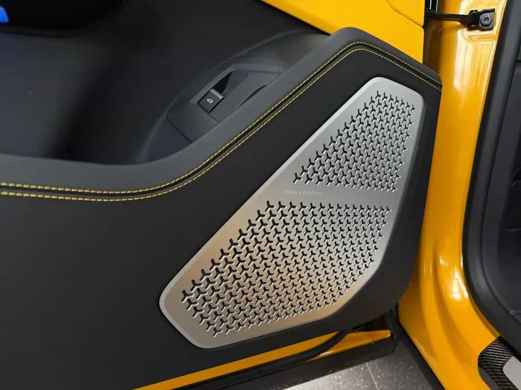 Lamborghini Urus Carbon Q-Citura Pano B&O HUD Ambiente 23" 07/2022-photo-31