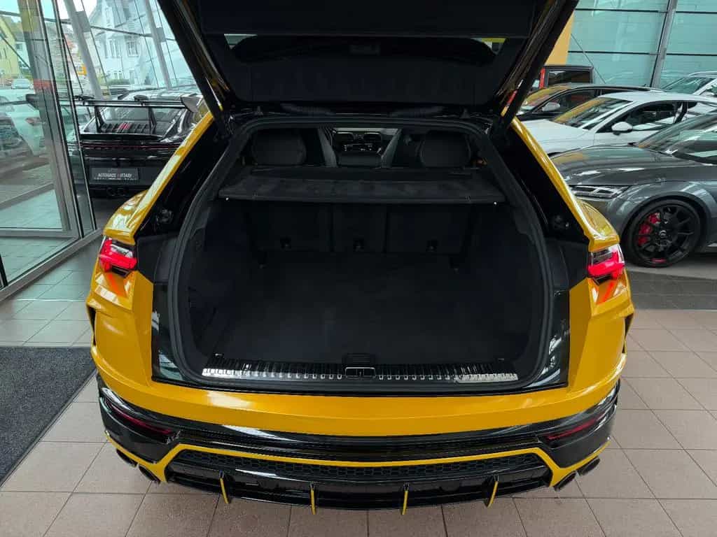 Lamborghini Urus Carbon Q-Citura Pano B&O HUD Ambiente 23" 07/2022-photo-36