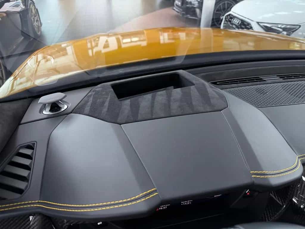 Lamborghini Urus Carbon Q-Citura Pano B&O HUD Ambiente 23" 07/2022-photo-38