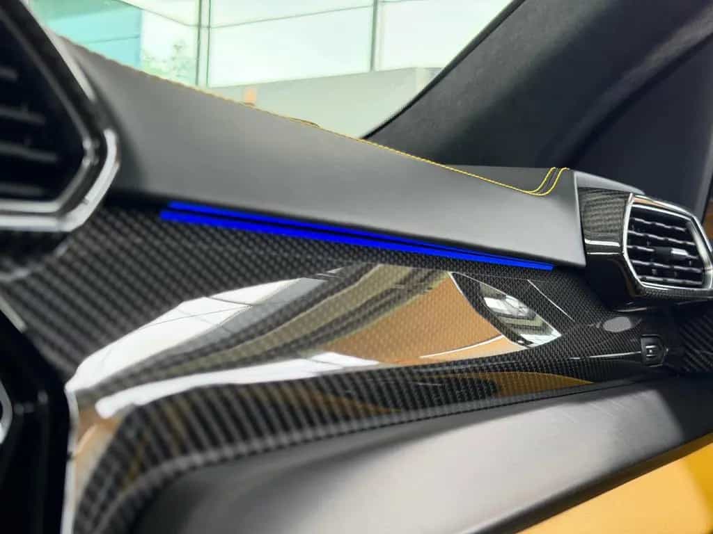 Lamborghini Urus Carbon Q-Citura Pano B&O HUD Ambiente 23" 07/2022-photo-41