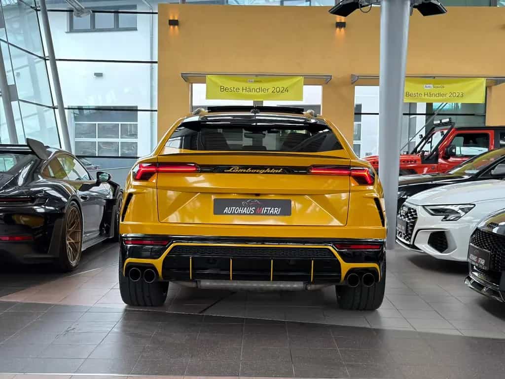 Lamborghini Urus Carbon Q-Citura Pano B&O HUD Ambiente 23" 07/2022-photo-7