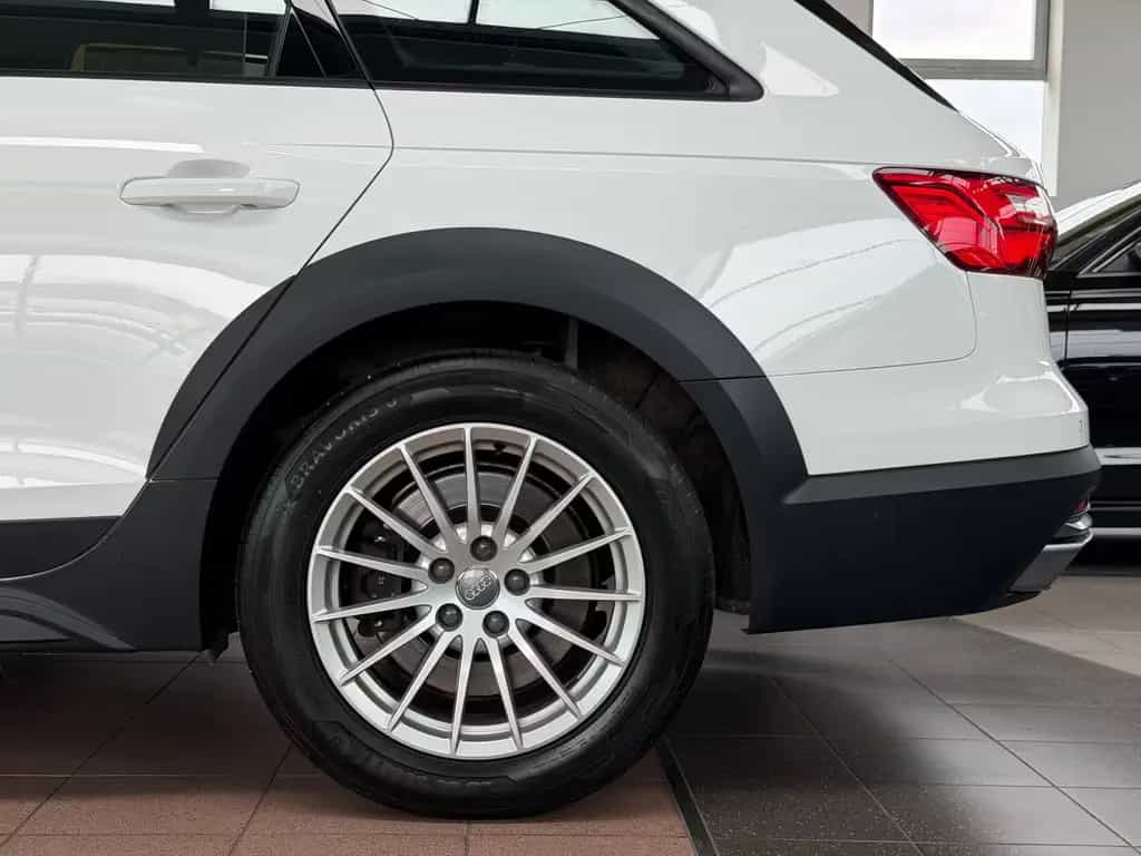Audi A4 Allroad 45 TFSI quattro Kamera ACC MMI Plus17 07/2020-photo-10