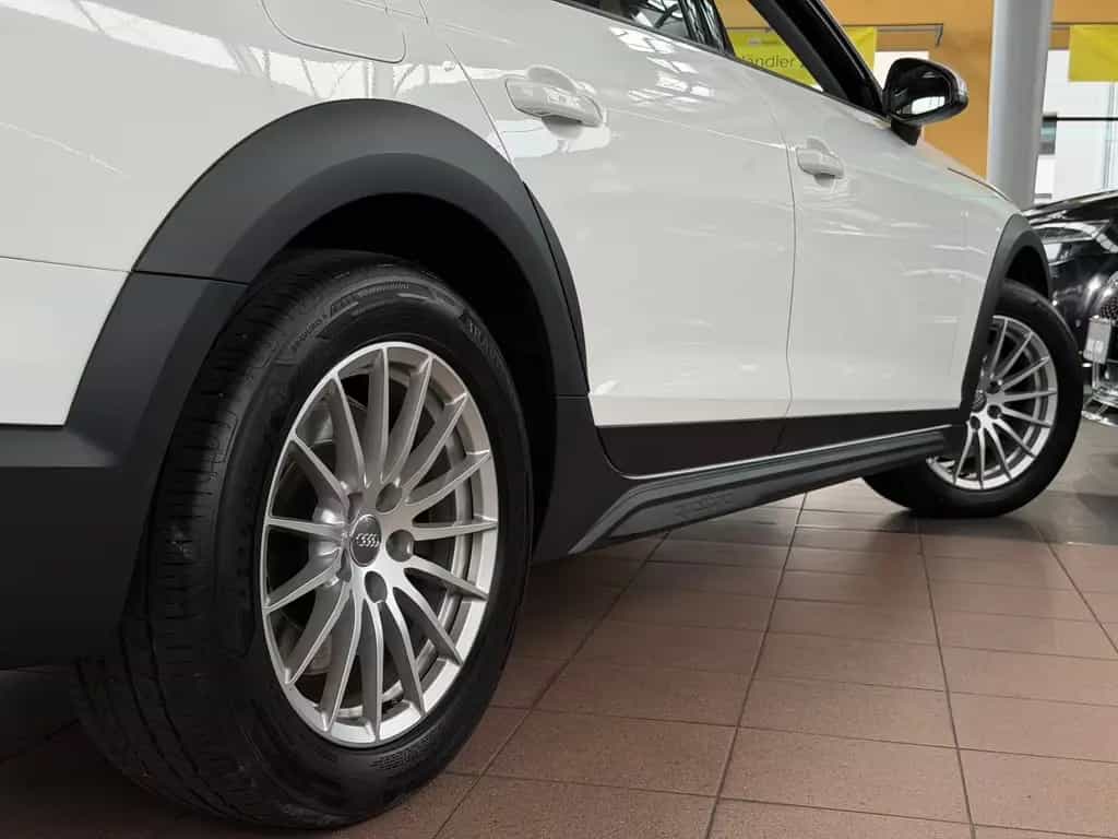 Audi A4 Allroad 45 TFSI quattro Kamera ACC MMI Plus17 07/2020-photo-13