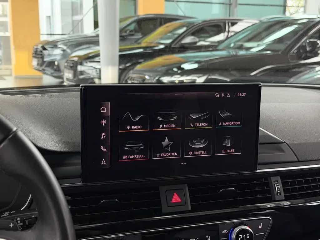 Audi A4 40 TDI advanced HUD Keyless Kamera Virtual 18 01/2023-photo-38