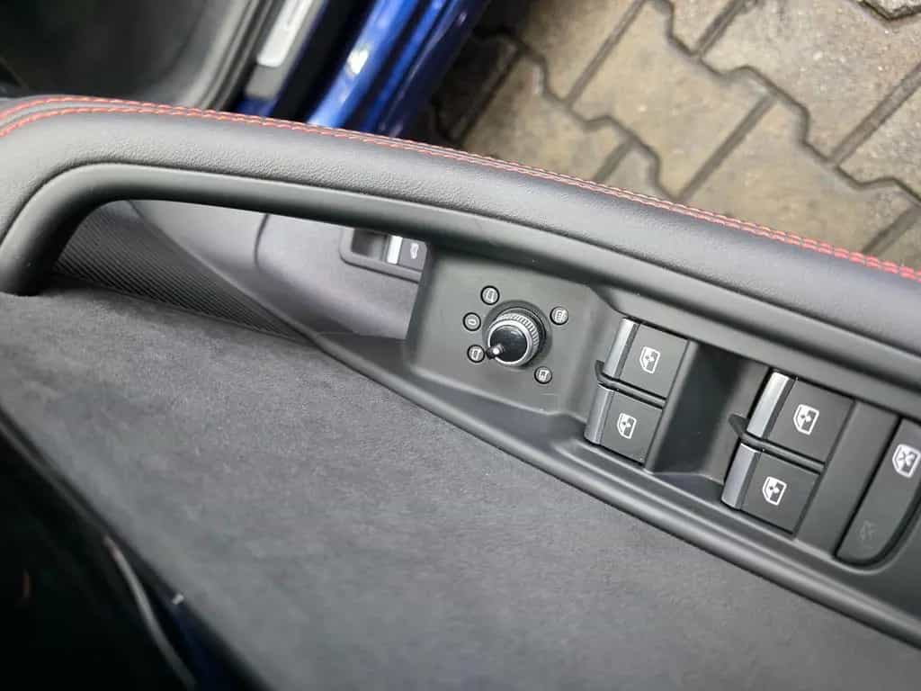 Audi A4 Avant 40 TDI 4x S LINE, PANO, ACC, LED, 360° 03/2023-photo-18