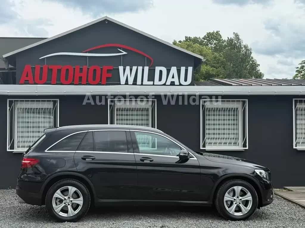 Mercedes-Benz GLC 220 GLC GLC 220 d 4Matic*Panorama* 11/2016-photo-8