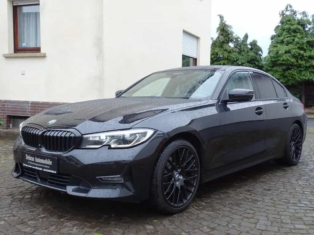 BMW 320 d Sport Line - 360°CAM, HeadUp, LenkHeiz.,H&K 04/2019-photo-5