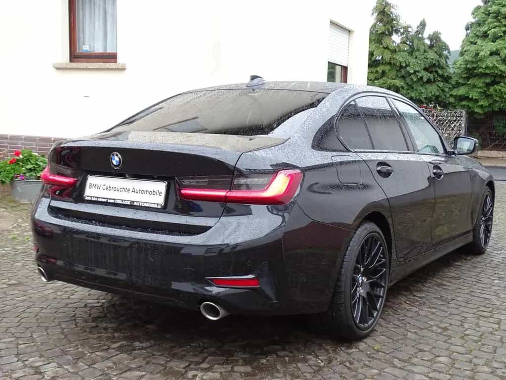 BMW 320 d Sport Line - 360°CAM, HeadUp, LenkHeiz.,H&K 04/2019-photo-6