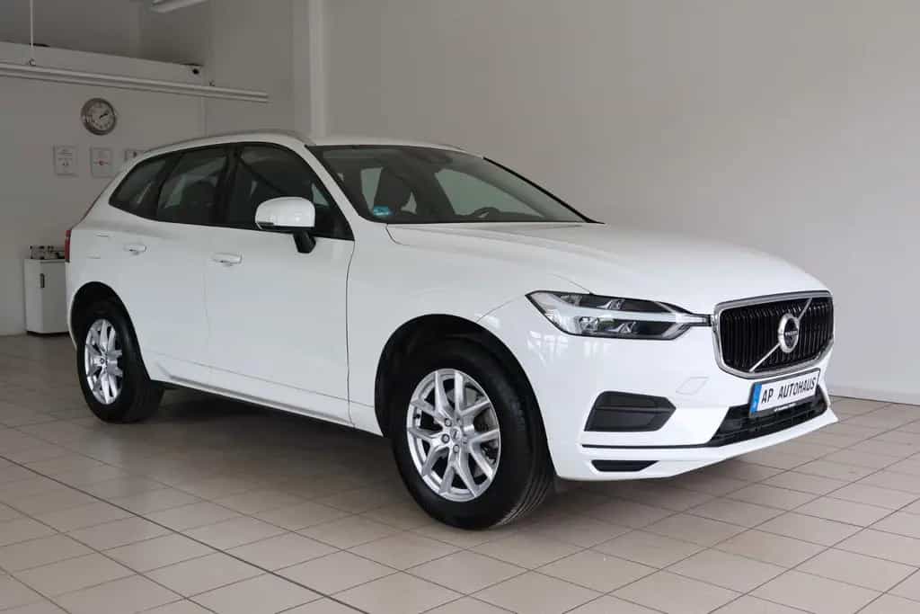Volvo XC60 Momentum LED 360 Kamera CarPlay 12/2018-photo-1