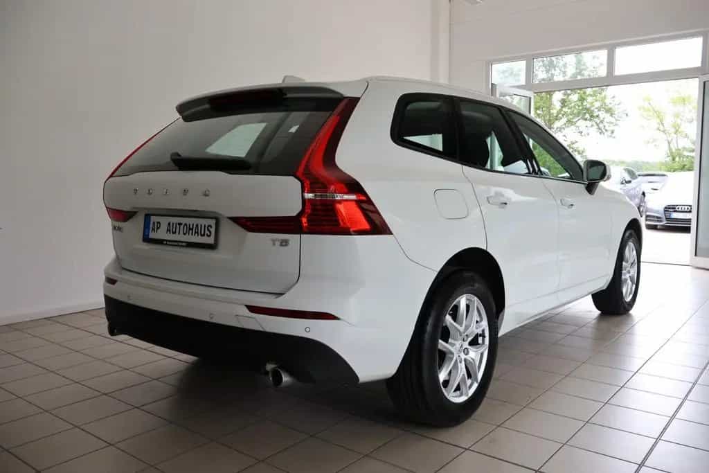 Volvo XC60 Momentum LED 360 Kamera CarPlay 12/2018-photo-3