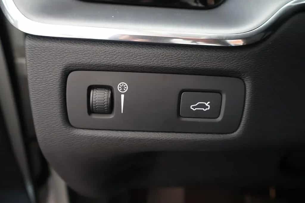 Volvo XC60 Momentum LED 360 Kamera CarPlay 12/2018-photo-9