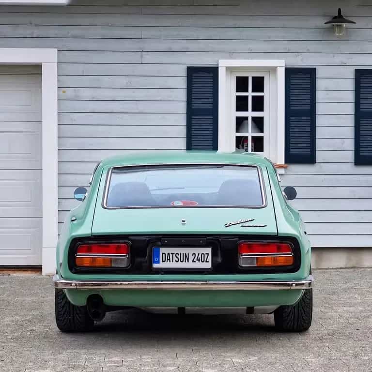 Datsun 240Z S30 Baujahr 1972 Vollrestauriert 06/1972-photo-2