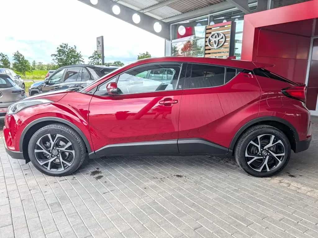 Toyota C-HR 1.2 Turbo Team D *SHZ*Klima*Alu* 02/2019-photo-1
