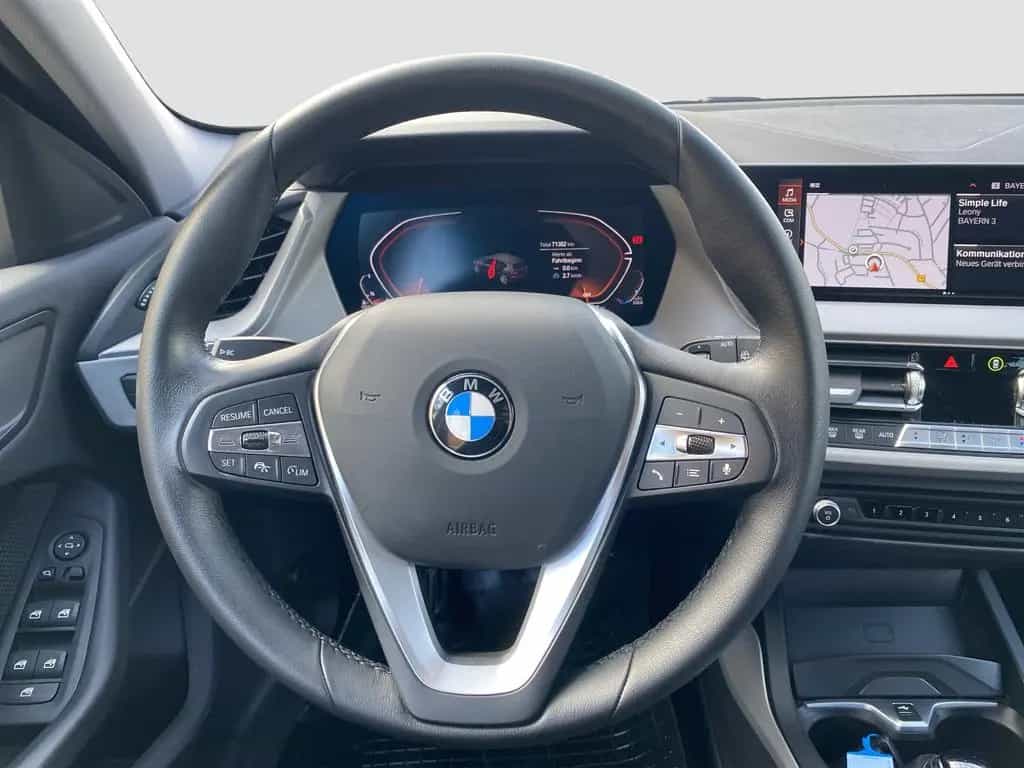 BMW 118 d Advantage LED ACC DrvAss Navi PDC Klima DAB 06/2023-photo-11