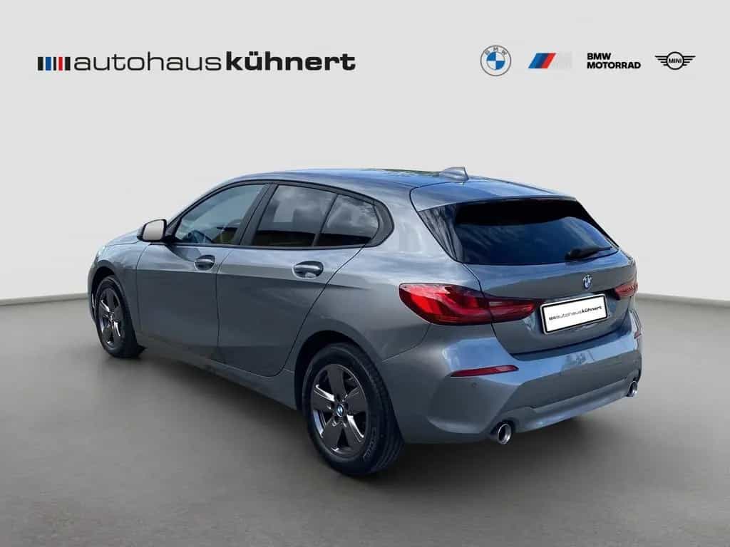 BMW 118 d Advantage LED ACC DrvAss Navi PDC Klima DAB 06/2023-photo-3