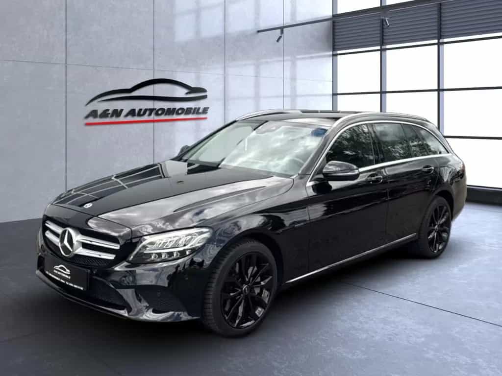 Mercedes-Benz C 300 de T Avantgarde BURMESTER+LED+NAVI+AHK 08/2020-photo-0