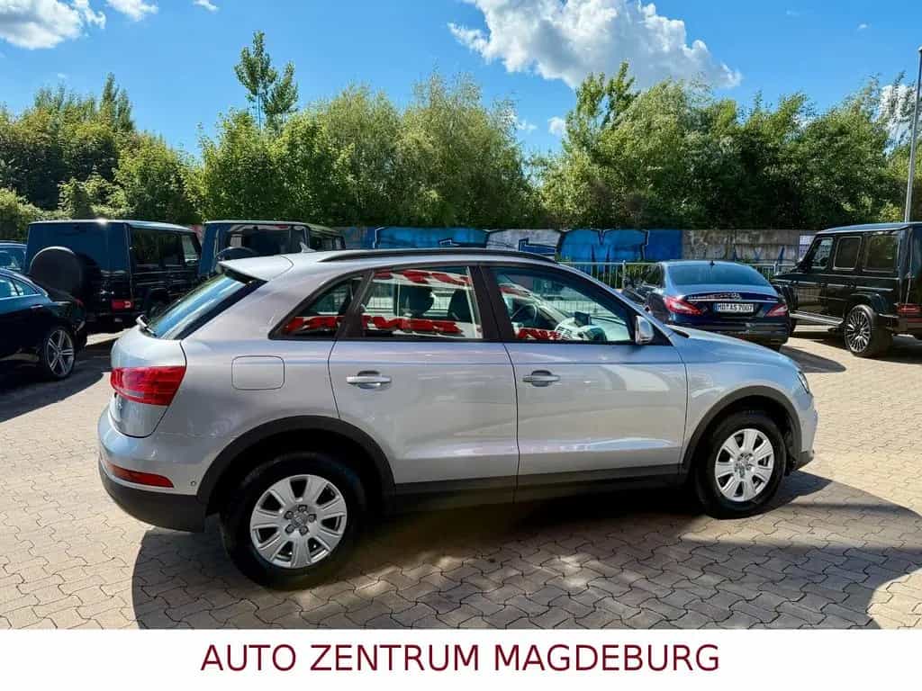 Audi Q3 SPORT 1.4T *1.HAND*XENON*KLIMA*NAVI*KAMERA* 02/2017-photo-4