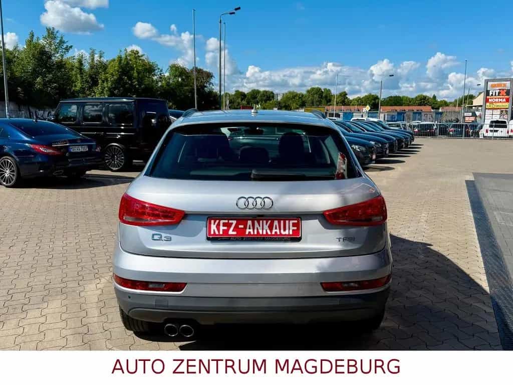 Audi Q3 SPORT 1.4T *1.HAND*XENON*KLIMA*NAVI*KAMERA* 02/2017-photo-6