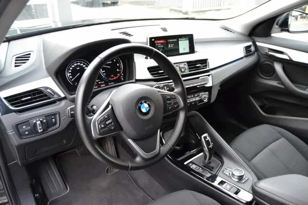 BMW X2 sDrive 18d*Advantage*Ambiente*LED*Navi*Temp.* 08/2020-photo-11