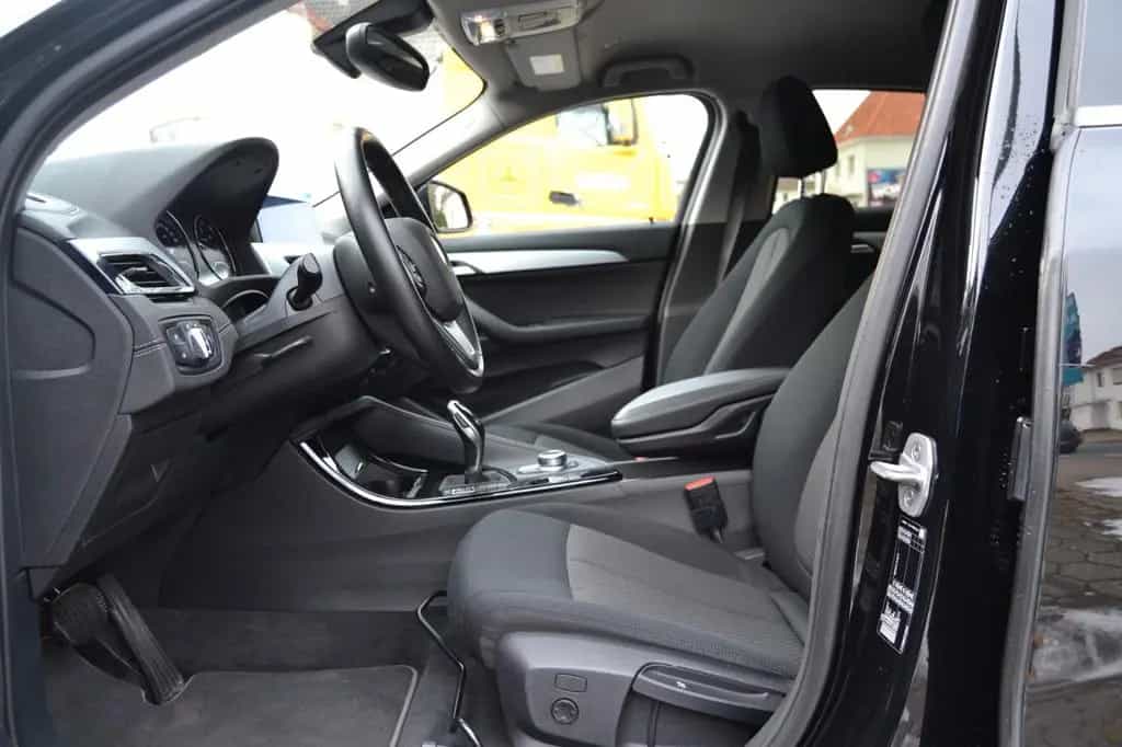 BMW X2 sDrive 18d*Advantage*Ambiente*LED*Navi*Temp.* 08/2020-photo-14