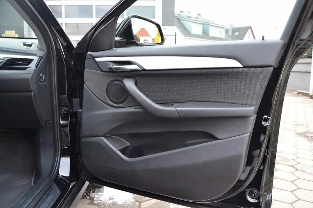 BMW X2 sDrive 18d*Advantage*Ambiente*LED*Navi*Temp.* 08/2020-photo-17