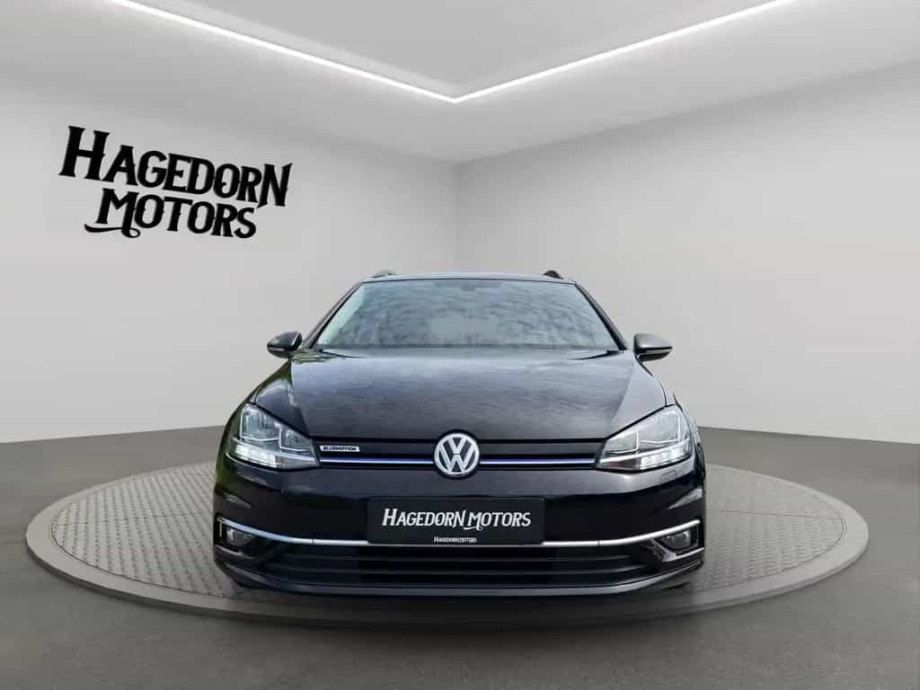 Volkswagen Golf Variant COMFORT BLUEMOTION DSG DAB SITZHEIZ 01/2019-photo-1
