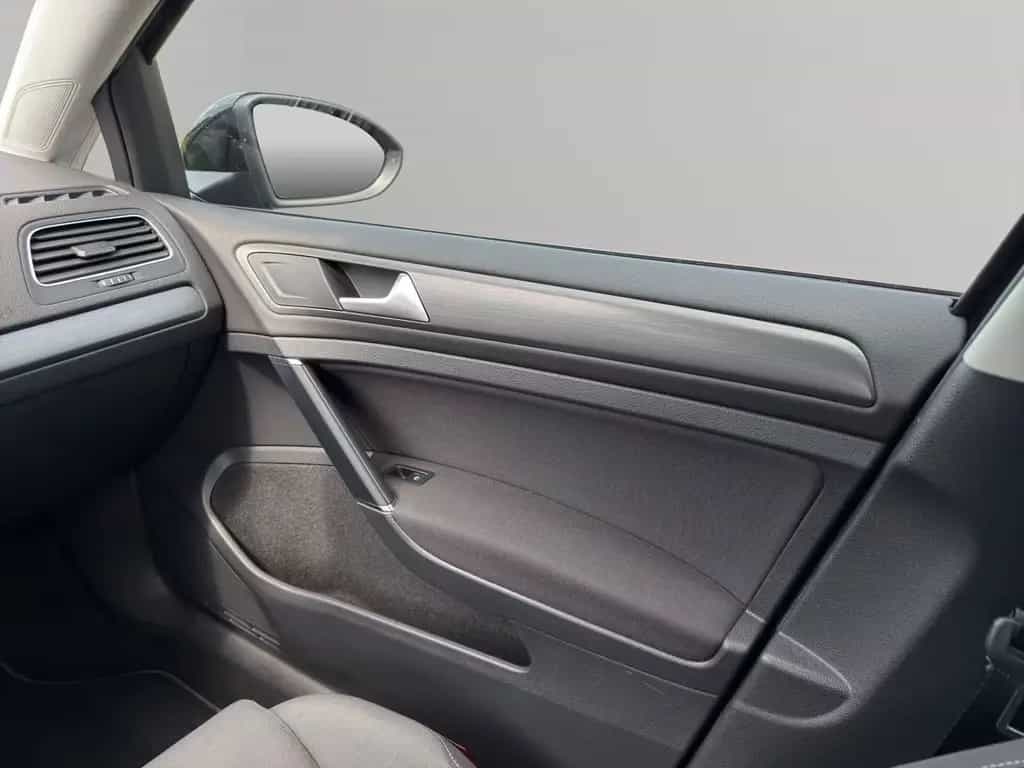 Volkswagen Golf Variant COMFORT BLUEMOTION DSG DAB SITZHEIZ 01/2019-photo-18