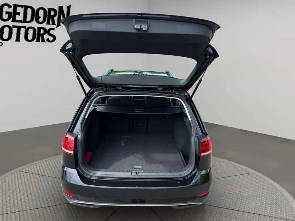Volkswagen Golf Variant COMFORT BLUEMOTION DSG DAB SITZHEIZ 01/2019-photo-19