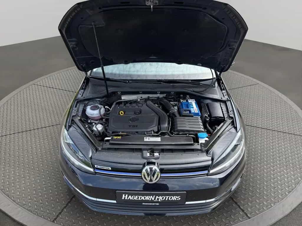 Volkswagen Golf Variant COMFORT BLUEMOTION DSG DAB SITZHEIZ 01/2019-photo-24