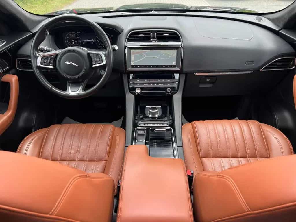 Jaguar F-Pace F-PACE Portfolio AWD*PANORAMA*LED*CAM*SHZ 09/2020-photo-16