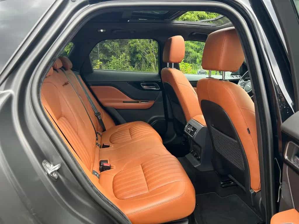 Jaguar F-Pace F-PACE Portfolio AWD*PANORAMA*LED*CAM*SHZ 09/2020-photo-24