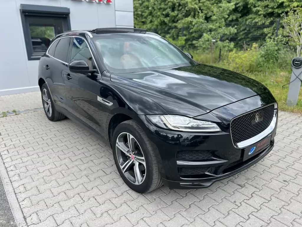 Jaguar F-Pace F-PACE Portfolio AWD*PANORAMA*LED*CAM*SHZ 09/2020-photo-3