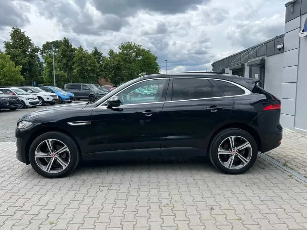 Jaguar F-Pace F-PACE Portfolio AWD*PANORAMA*LED*CAM*SHZ 09/2020-photo-8