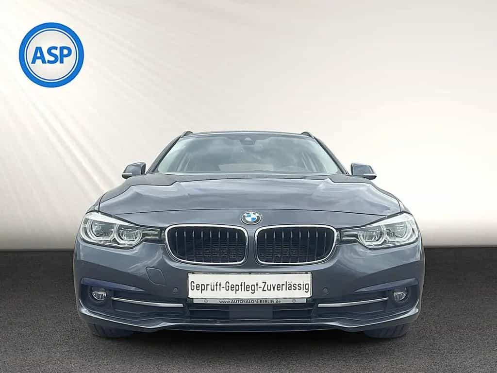 BMW 320 d SportAUT Touring  xDrive Sport LED PANO H&K 05/2019-photo-1