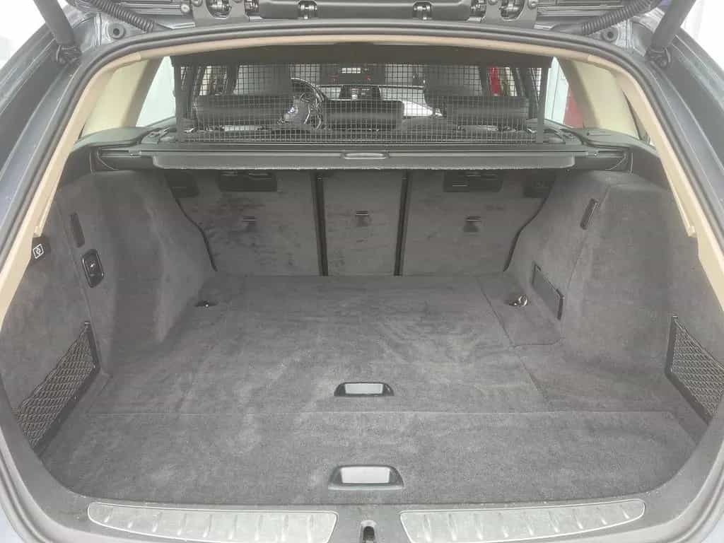 BMW 320 d SportAUT Touring  xDrive Sport LED PANO H&K 05/2019-photo-35