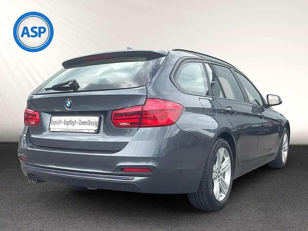 BMW 320 d SportAUT Touring  xDrive Sport LED PANO H&K 05/2019-photo-4