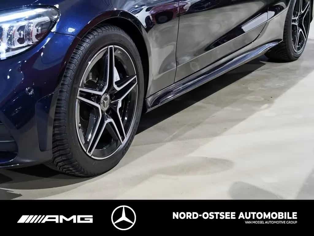 Mercedes-Benz C 300 AMG PARKPAKET NIGHT DAB AIRSCARF 9G MULTI 02/2021-photo-4