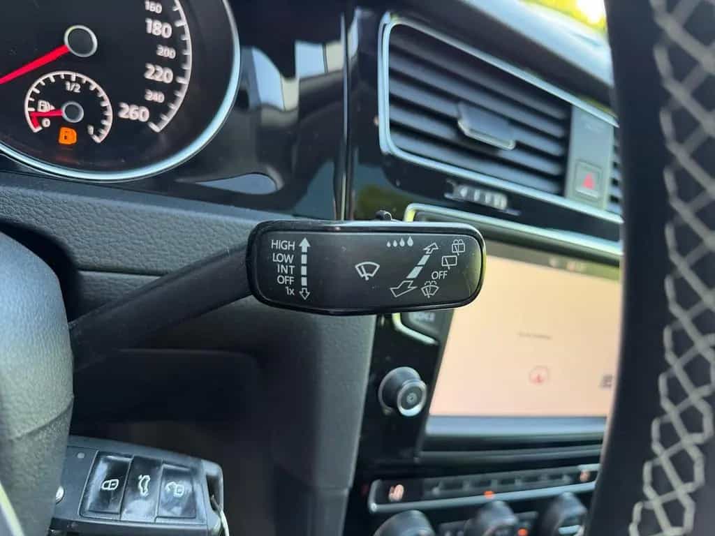 Volkswagen Golf VII 1.4 16V TSI Cup Bi-Xenon PDC Navi 05/2014-photo-19